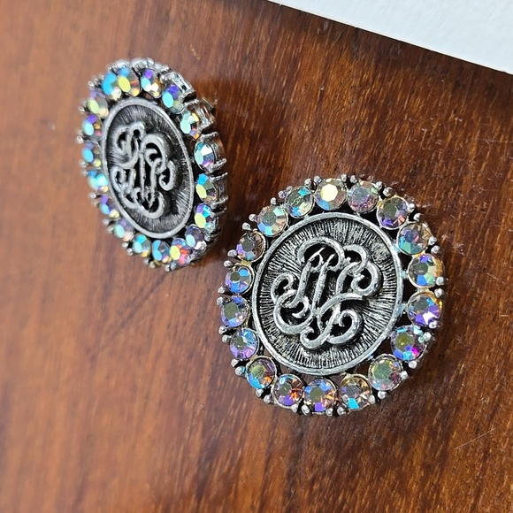 Elegant Silver and Multicolor Aurora  Rhinestones Clip On Earrings - Picture 3 of 15